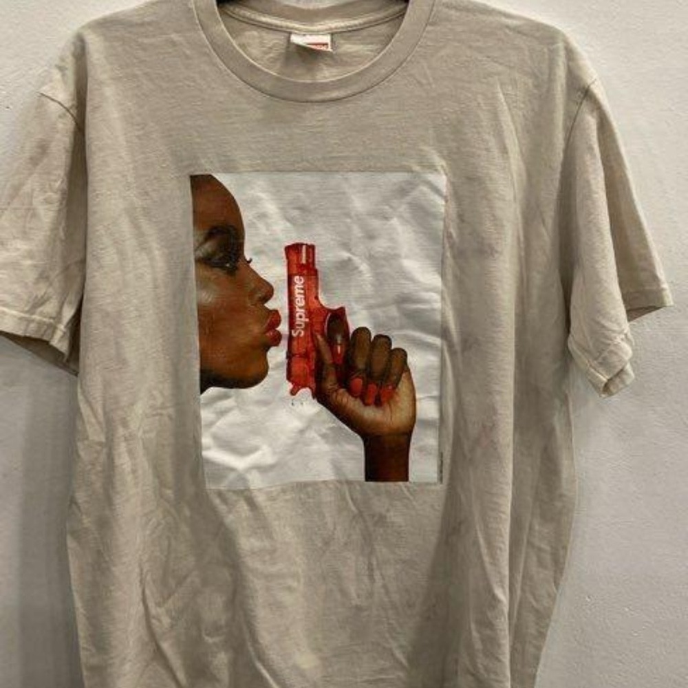 Supreme Girl wuth Water Pistol tee - Large